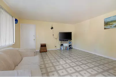 2508 Algonquin Road #16, Rolling Meadows, IL 60008 - Photo 2