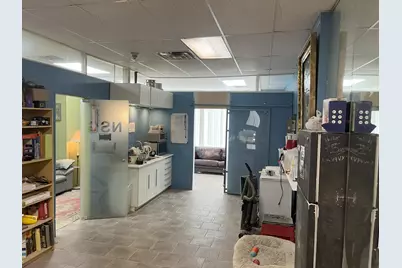 5245 W Diversey Avenue, Chicago, IL 60639 - Photo 8