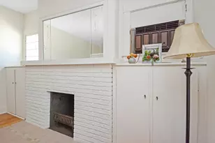 410 N Mclean St, Bloomington, IL 61701 - Photo 4