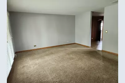 7713 Brookhaven Avenue, Darien, IL 60561 - Photo 10