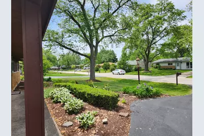 7713 Brookhaven Avenue, Darien, IL 60561 - Photo 6