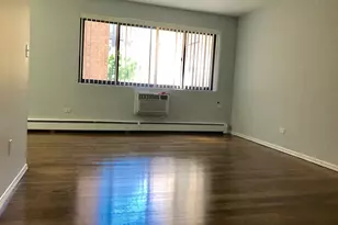 6021 N Winthrop Ave, Chicago, IL 60660 - Photo 2