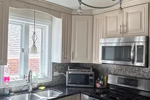 5810 S Austin Ave, Chicago, IL 60638 - Photo 4