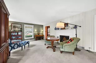 17 Sunset Rd, Bloomington, IL 61701 - Photo 8