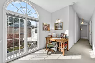 17 Sunset Rd, Bloomington, IL 61701 - Photo 48