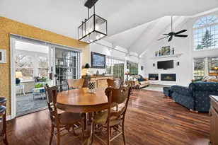 17 Sunset Rd, Bloomington, IL 61701 - Photo 20