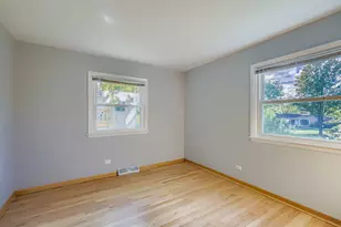 5904 Elm St, Lisle, IL 60532 - Photo 20