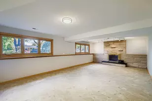 5904 Elm St, Lisle, IL 60532 - Photo 22