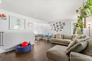 18530 Stedhall Rd, Homewood, IL 60430 - Photo 4