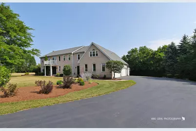 1 Sandpiper Lane, Hawthorn Woods, IL 60047 - Photo 2