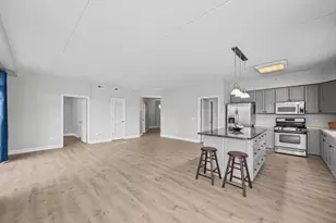 133 W Palatine Rd, Palatine, IL 60067 - Photo 14