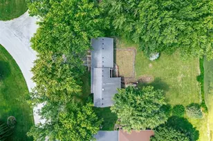 8231 Highview Dr, Winnebago, IL 61088 - Photo 40