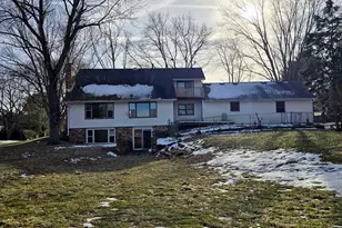 8231 Highview Dr, Winnebago, IL 61088 - Photo 54