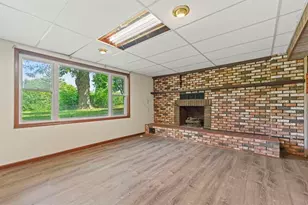 8231 Highview Dr, Winnebago, IL 61088 - Photo 30