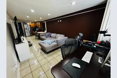 2025 N Sawyer Avenue, Chicago, IL 60647 - Photo 28