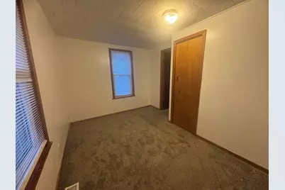 111 Monroe Street, Genoa, IL 60135 - Photo 8