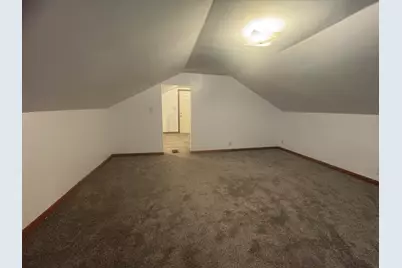 111 Monroe Street, Genoa, IL 60135 - Photo 10