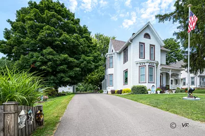 601 Franklin Street, Scales Mound, IL 61075 - Photo 2