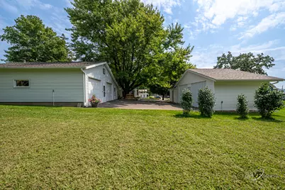 601 Franklin Street, Scales Mound, IL 61075 - Photo 32