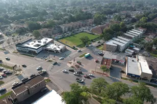 3401 Ridgeland Ave, Berwyn, IL 60402 - Photo 2