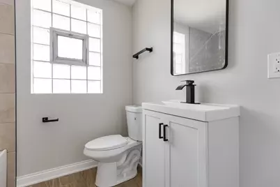 8647 S Kingston Avenue, Chicago, IL 60617 - Photo 20