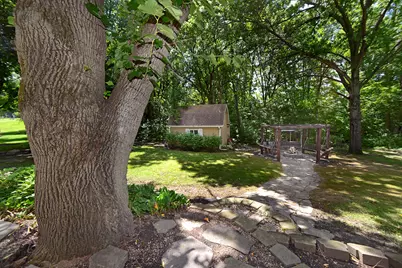 2520 Champlain Street, Ottawa, IL 61350 - Photo 4