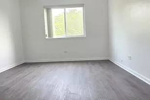 1001 Buccaneer Dr, Schaumburg, IL 60173 - Photo 10