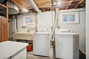 1014 S Grace St, Mount Prospect, IL 60056 - Photo 26