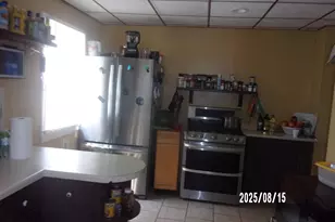 427 E Oak St, Watseka, IL 60970 - Photo 14