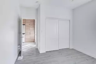 1721 W Arthur Ave, Chicago, IL 60626 - Photo 12