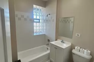 3618 W Ainslie St, Chicago, IL 60625 - Photo 8