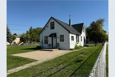 4756 S Lockwood Avenue, Chicago, IL 60638 - Photo 2