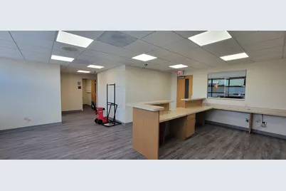 [Address not provided], Chicago, IL 60638 - Photo 8