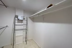 175 E Delaware Pl, Chicago, IL 60611 - Photo 4