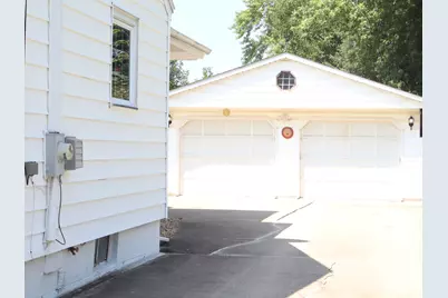 1522 E Hickory Street, Streator, IL 61364 - Photo 2