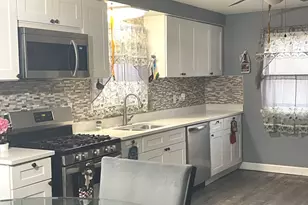 12600 S Wallace St, Chicago, IL 60628 - Photo 2