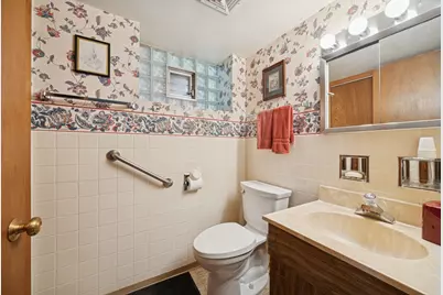 339 Eastgrove Road, Riverside, IL 60546 - Photo 22