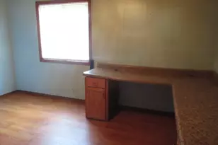 1201 Clifford Dr, Urbana, IL 61802 - Photo 6