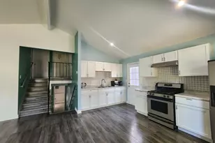 905 Buena Vista Dr, Round Lake Beach, IL 60073 - Photo 6