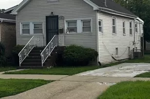 430 E 88th Pl, Chicago, IL 60619 - Photo 1