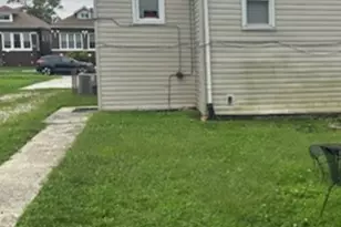 430 E 88th Pl, Chicago, IL 60619 - Photo 4