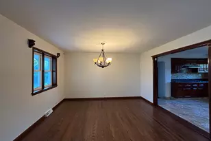 2312 209th St, Chicago Heights, IL 60411 - Photo 16