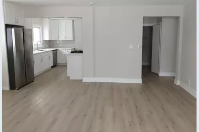 722 E Indiana Street, Wheaton, IL 60187 - Photo 2