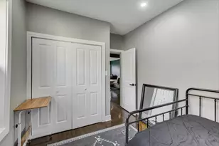 5524 N Luna Ave, Chicago, IL 60630 - Photo 16