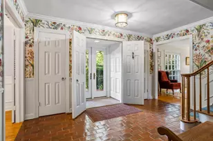 812 Dodds Dr, Champaign, IL 61820 - Photo 6