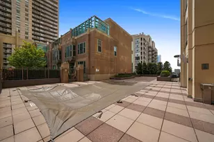 33 W Ontario St, Chicago, IL 60654 - Photo 28