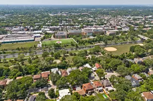 2851 W Rascher Ave, Chicago, IL 60625 - Photo 94