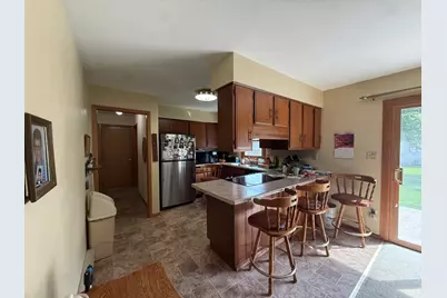 1473 S Harlem Avenue, Freeport, IL 61032 - Photo 4