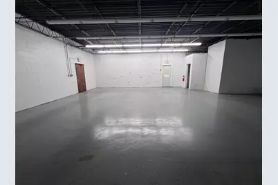 7833 W Ogden Avenue #7835, Lyons, IL 60534 - Photo 8