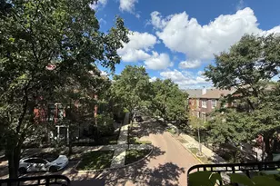 1245 N Orleans St, Chicago, IL 60610 - Photo 26